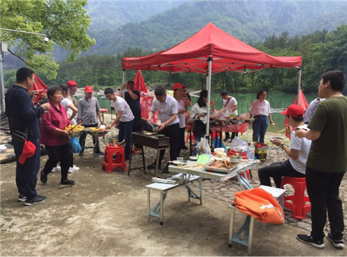 溫州泵閥工程研究院“青青流水山重山,春意襲來心自寬”工會(huì)春游活動(dòng) 溫州泵閥工程研究院“青青流水山重山,春意襲來心自寬”工會(huì)春游活動(dòng)
