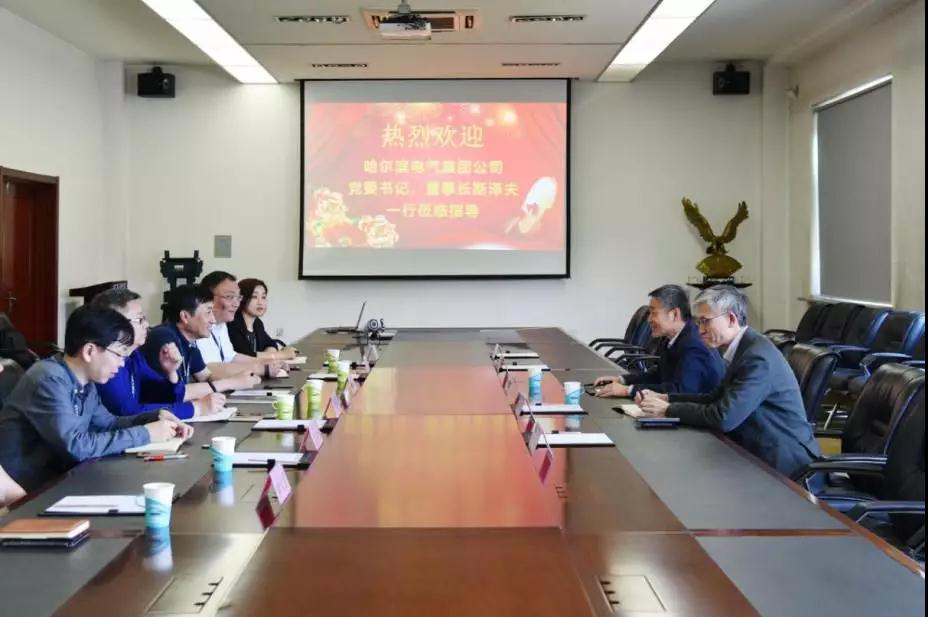 哈電集團(tuán)斯?jié)煞驇ш?duì)拜訪沈陽計(jì)算 哈電集團(tuán)斯?jié)煞驇ш?duì)拜訪沈陽計(jì)算