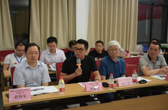 杭州合力機(jī)械有限公司董事長黃成興發(fā)言 杭州合力機(jī)械有限公司董事長黃成興發(fā)言