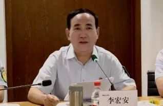 恒力集團有限公司副董事長陳新華一行來陜鼓參觀交流 恒力集團有限公司副董事長陳新華一行來陜鼓參觀交流