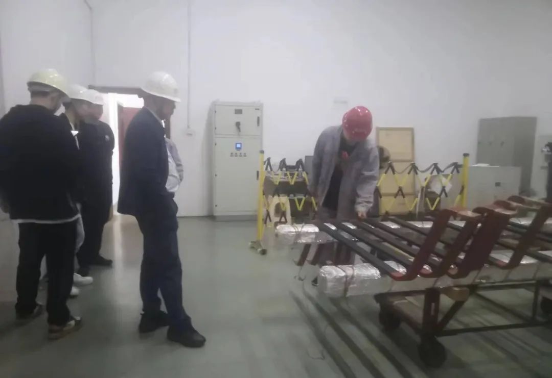 重慶水輪機(jī):巴拉水電站定子線圈順利通過(guò)業(yè)主驗(yàn)收 重慶水輪機(jī):巴拉水電站定子線圈順利通過(guò)業(yè)主驗(yàn)收