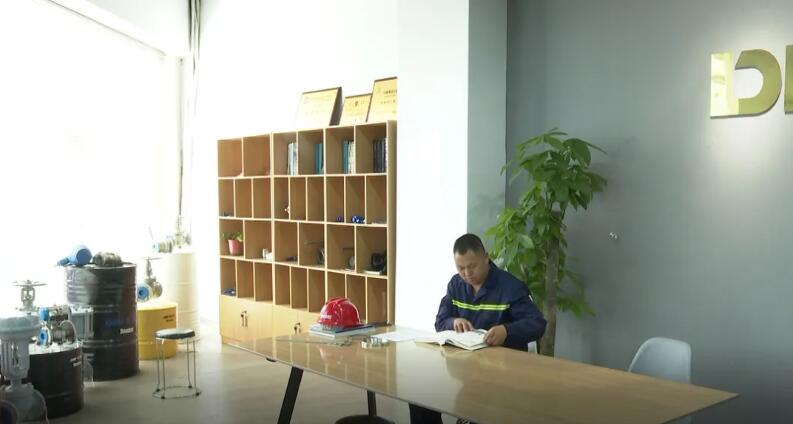 東寶閥門工程師劉余:匠心筑業(yè) 實干創(chuàng)新 東寶閥門工程師劉余:匠心筑業(yè) 實干創(chuàng)新