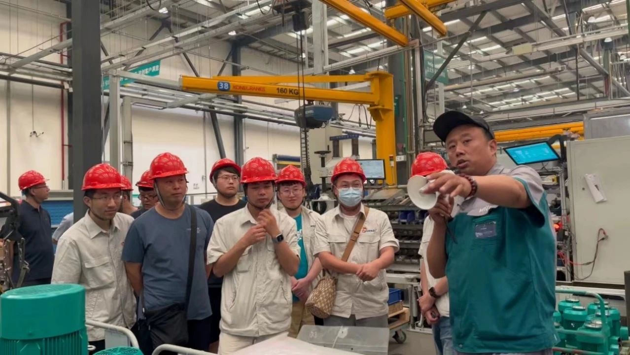 共繪供熱新篇章 北京建筑大學供熱管理專業(yè)定制研修班蒞臨威樂中國 共繪供熱新篇章 北京建筑大學供熱管理專業(yè)定制研修班蒞臨威樂中國
