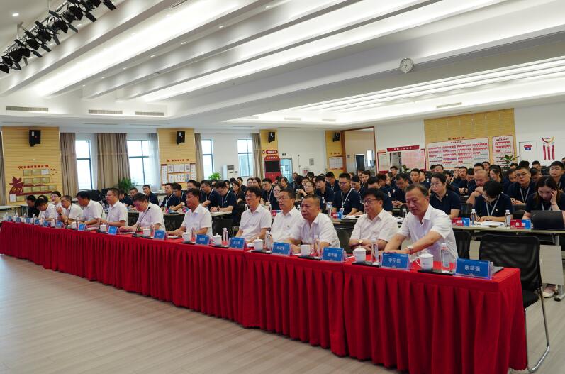 南泵事業(yè)部啟動首屆“青藍計劃”青年干部培訓(xùn)班 南泵事業(yè)部啟動首屆“青藍計劃”青年干部培訓(xùn)班