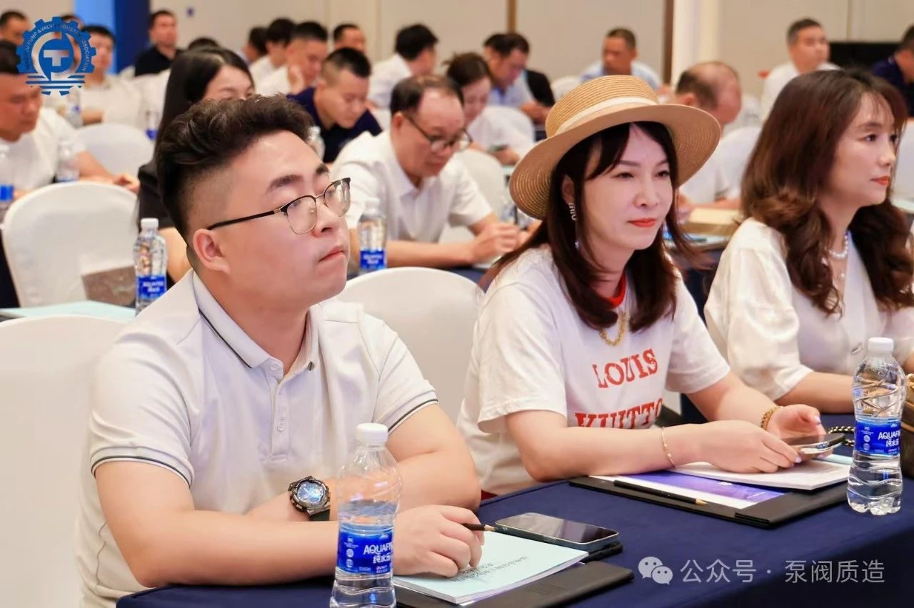 溫州泵閥工業(yè)協(xié)會(huì)第六屆換屆大會(huì):完美交接,開啟新征程 溫州泵閥工業(yè)協(xié)會(huì)第六屆換屆大會(huì):完美交接,開啟新征程