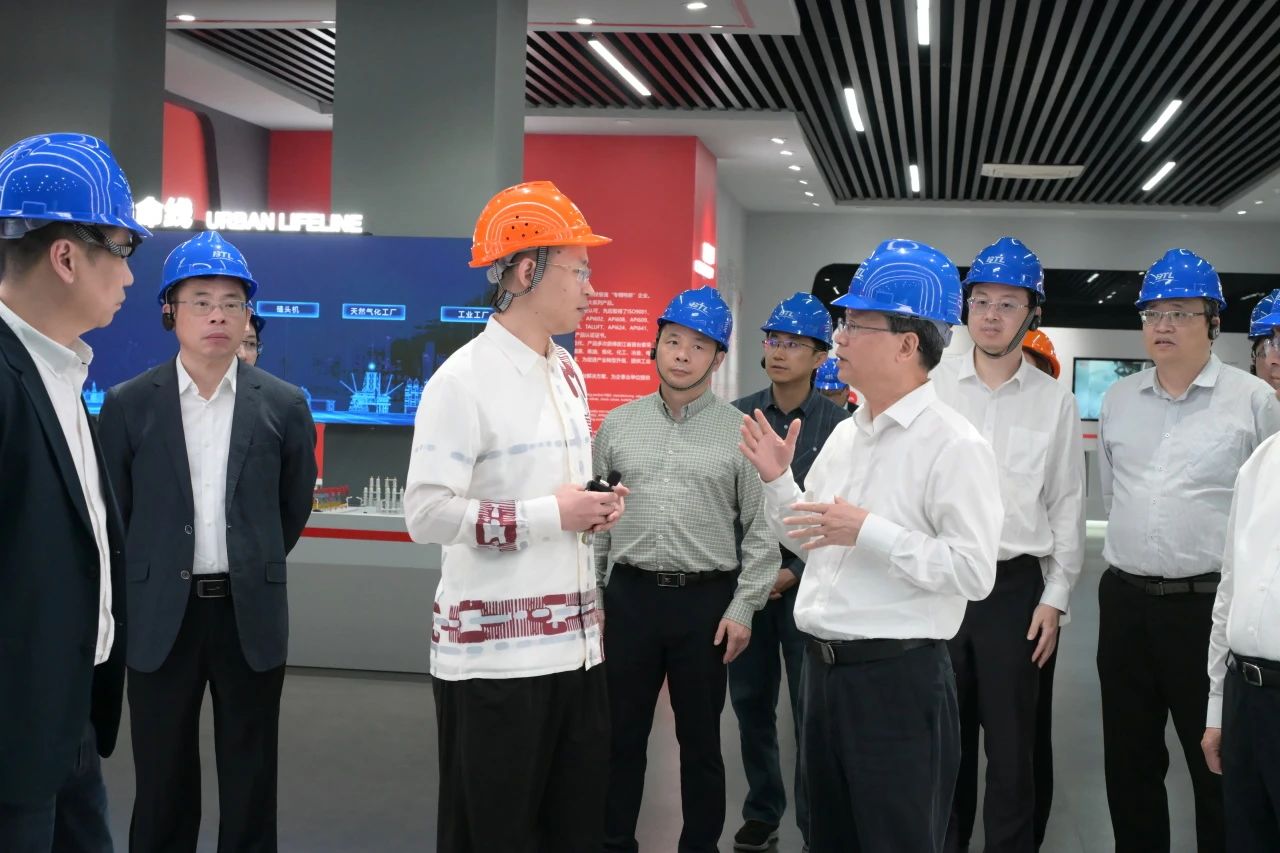 浙江省政協(xié)常委、經(jīng)濟(jì)委主任陳宗堯一行蒞臨伯特利調(diào)研指導(dǎo) 浙江省政協(xié)常委、經(jīng)濟(jì)委主任陳宗堯一行蒞臨伯特利調(diào)研指導(dǎo)