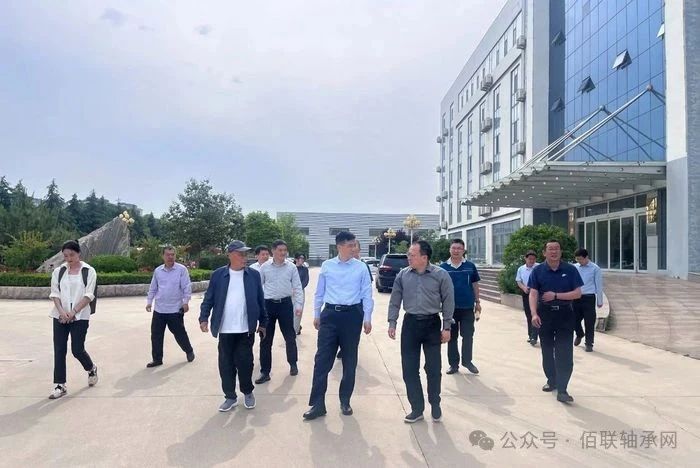 國機精工集團與洛陽軸研科技領導蒞臨開元軸承考察交流 國機精工集團與洛陽軸研科技領導蒞臨開元軸承考察交流