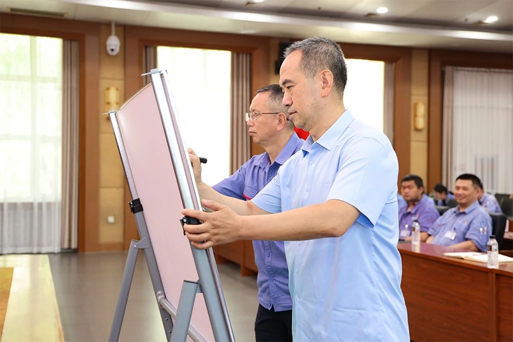 行業(yè)首家!哈電電機通過碳管理體系認證 行業(yè)首家!哈電電機通過碳管理體系認證