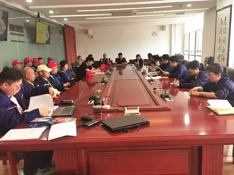 西北軸承戰(zhàn)略采購部開展安全隱患排查專題培訓(xùn)和消防演練 西北軸承戰(zhàn)略采購部開展安全隱患排查專題培訓(xùn)和消防演練